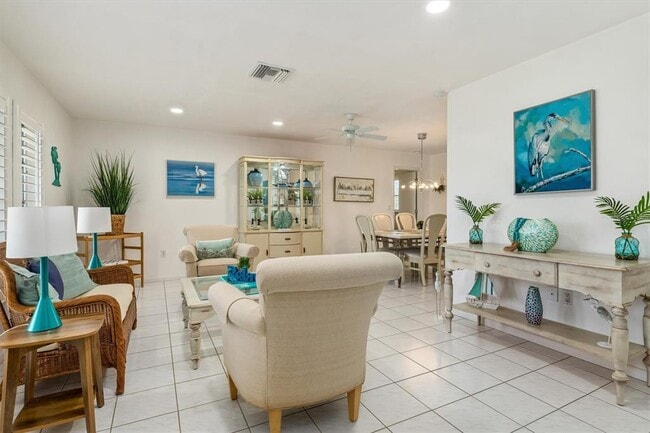 Building Photo - 2220 Broad Ranch Dr