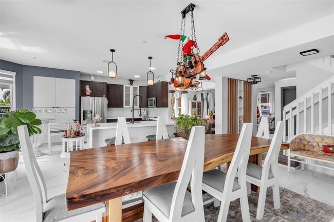 Building Photo - 19310 SW 16th St