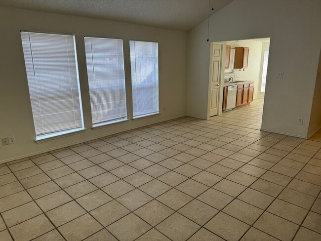 Building Photo - Cute Single Story 3 Bedroom in Keller ISD