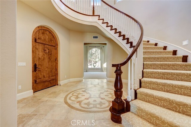 Building Photo - 10 Tasman Sea