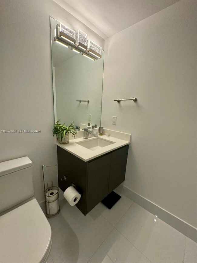 Building Photo - 330 Sunny Isles Blvd