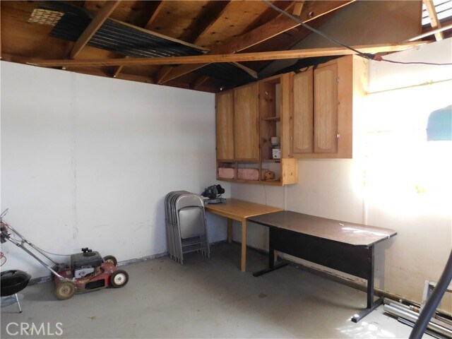 Building Photo - 9841 Mendiburu Rd
