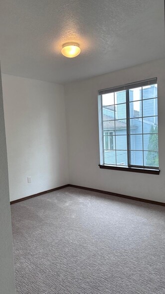 Building Photo - 831 S 310th Pl