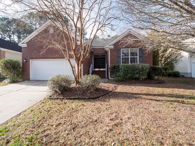 Building Photo - 145 Historic Dr