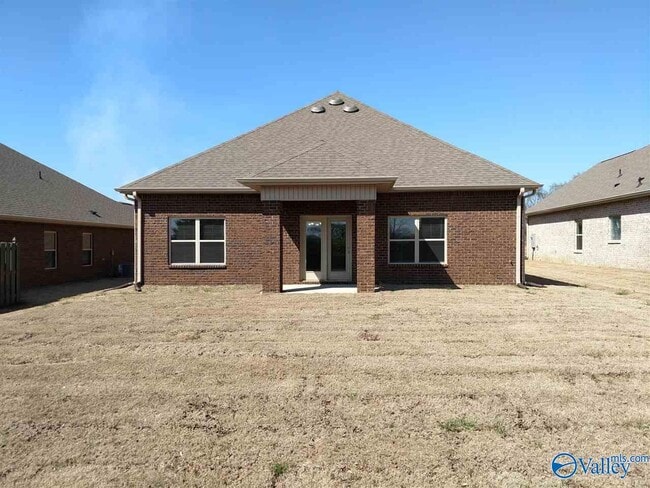 Building Photo - 116 Shrewsberry Dr
