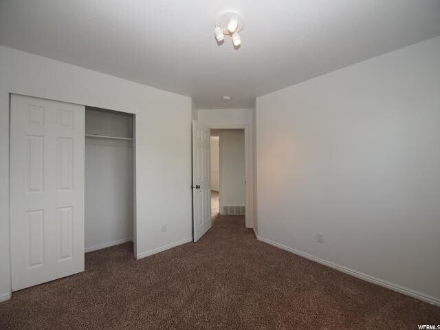 Building Photo - 1448 Willow Valley Dr