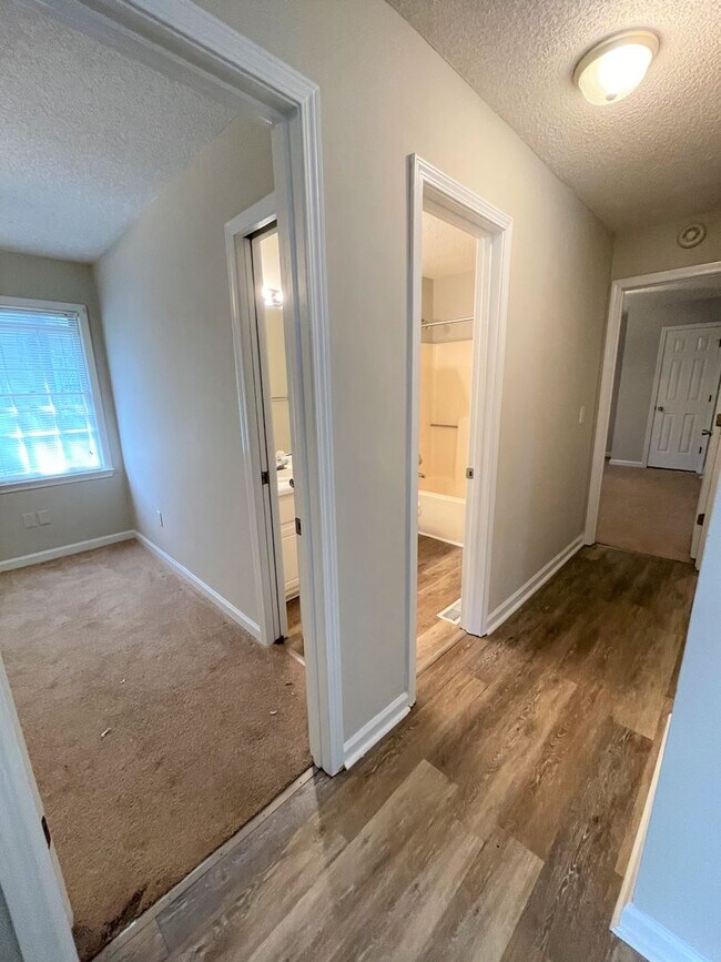 Building Photo - 2br House For Rent Near UGA Vet School