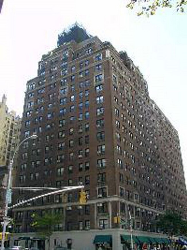 Building Photo - 172 W 79th St