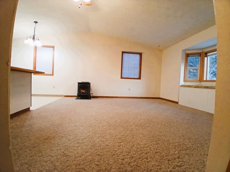 living - 15160 E Robin Ln