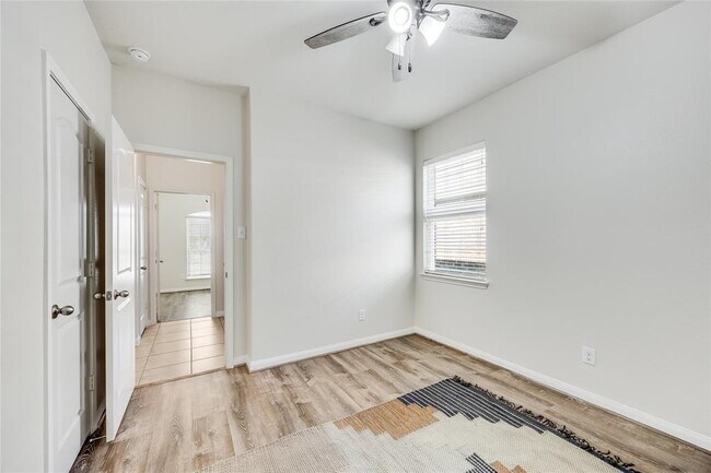 Building Photo - 19600 Woodrow Wilson St