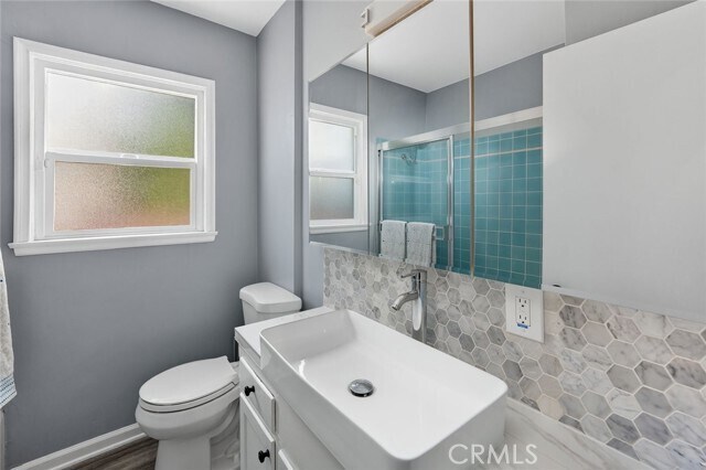 Building Photo - 12543 Hartland St