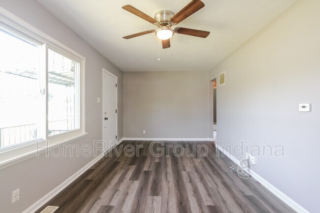 Building Photo - 3206 Alice Ave