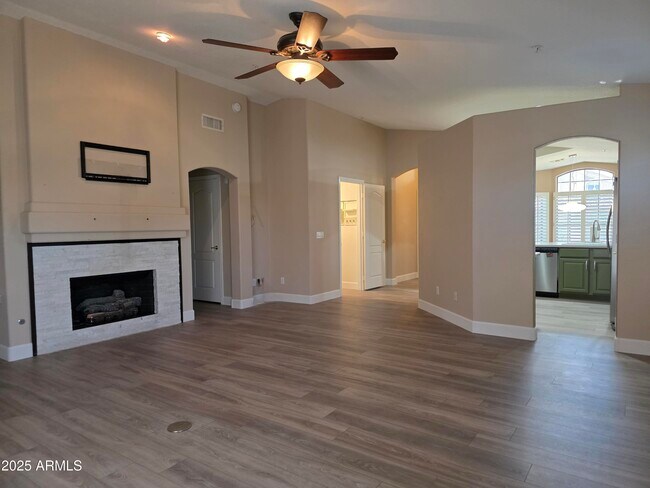 Building Photo - 9705 E Friess Dr