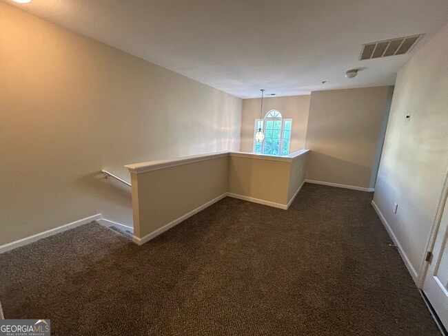 Building Photo - 200 Ranier Ct.