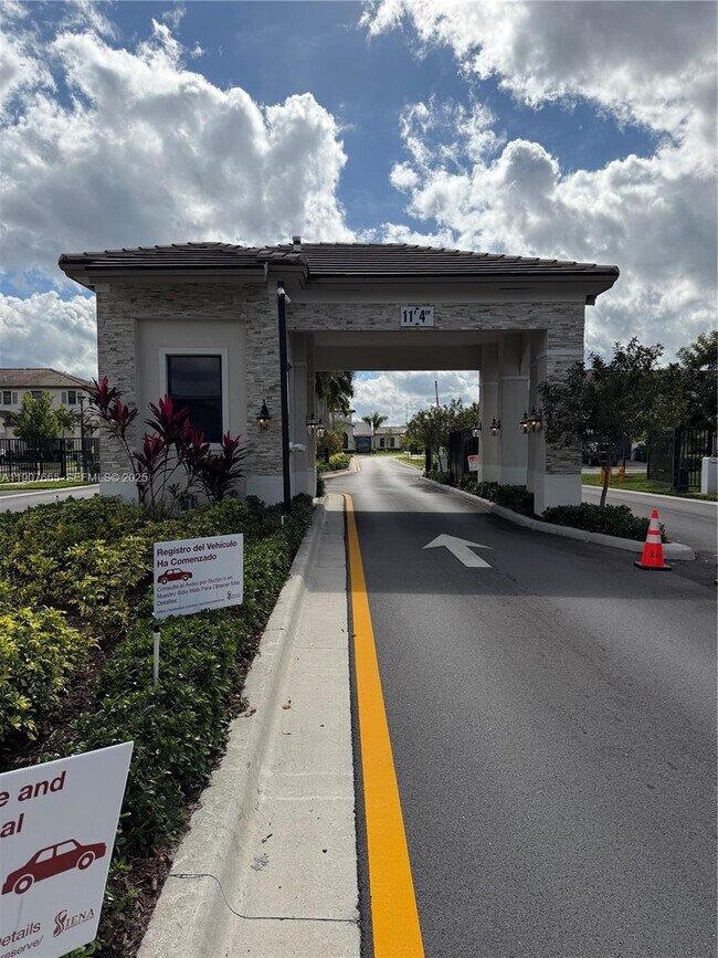 Building Photo - 12848 SW 232nd Ter