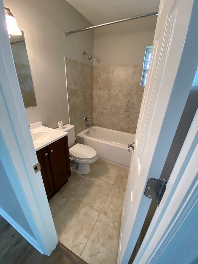 Building Photo - 261 Deltona Blvd