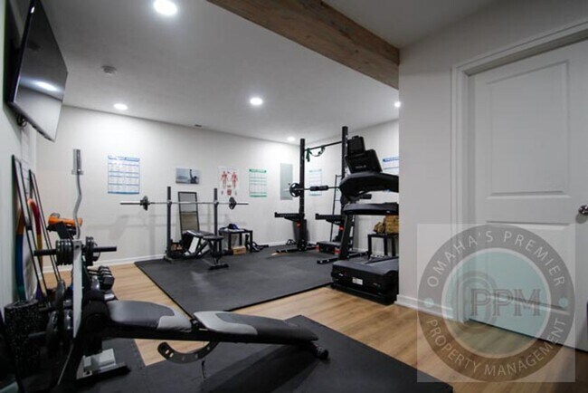Building Photo - Modern New Build 4Bd/4Ba Papillion (photos staged for effect)