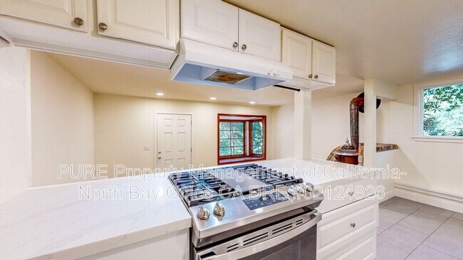 Building Photo - 11 Pedrini Wy