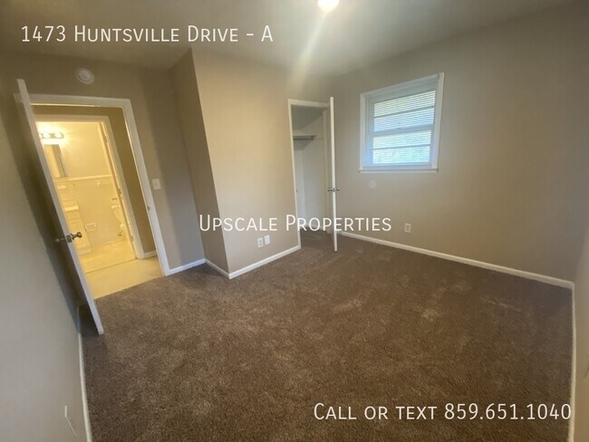 Building Photo - 1473 Huntsville Dr