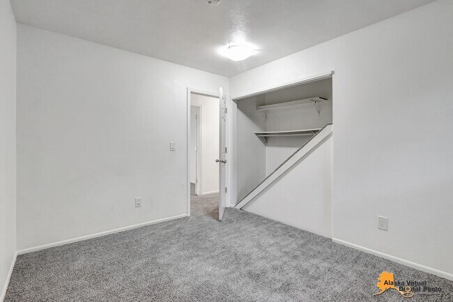 Building Photo - 12636 Silver Fox Ln