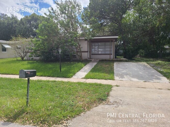 Building Photo - Deltona Bungalow