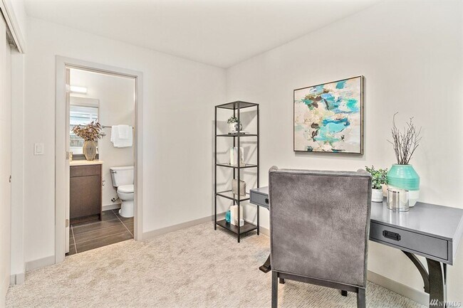Building Photo - 3bd/2.25ba Seattle Townhome