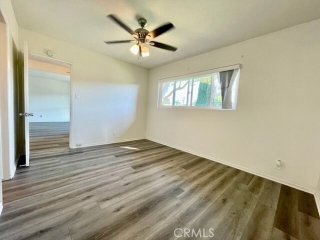 Building Photo - 1811 W Sallie Ln