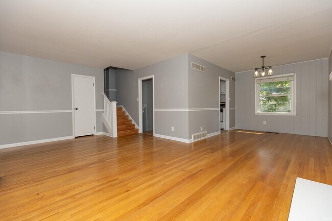 Building Photo - 740 Hoosier Ave