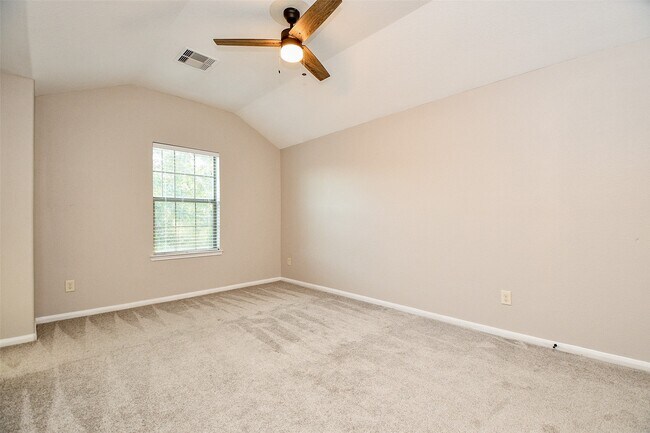 Building Photo - 26514 Forest Pine Ln