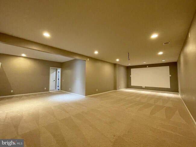 Building Photo - 23573 Christina Ridge Square