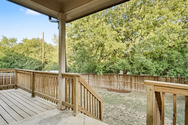 Building Photo - 6422 Oldham Cove