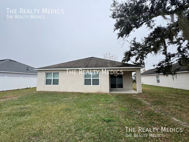 Building Photo - 1665 Laurel Oaks Dr