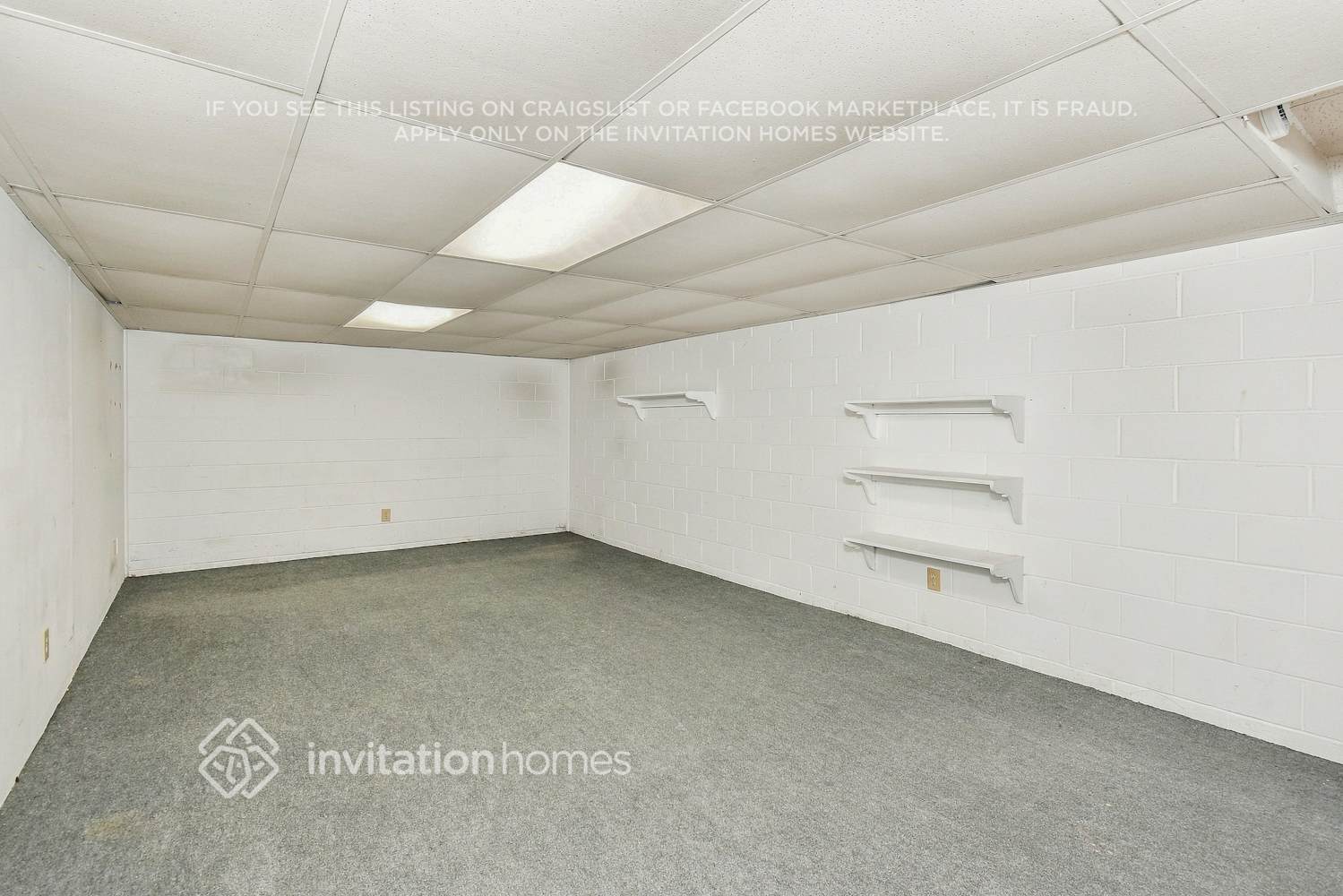 Building Photo - 266 Farm Ridge Dr NE
