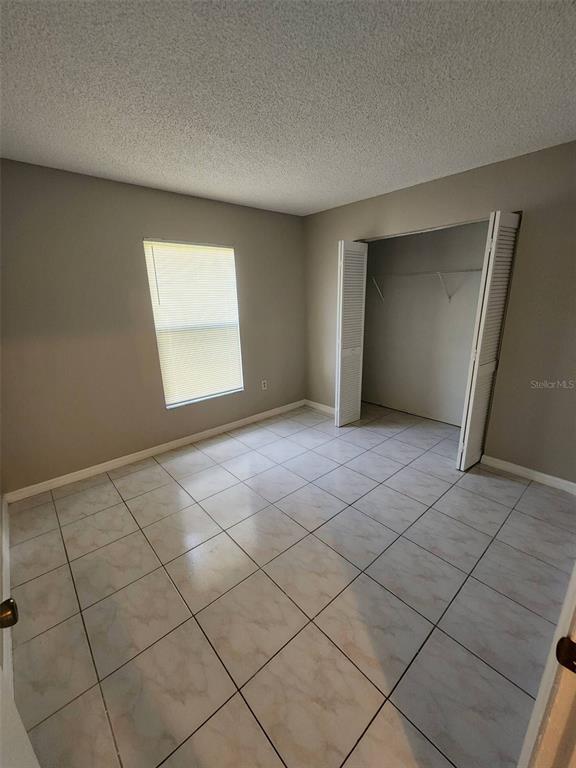 Building Photo - 607 Koala Ct