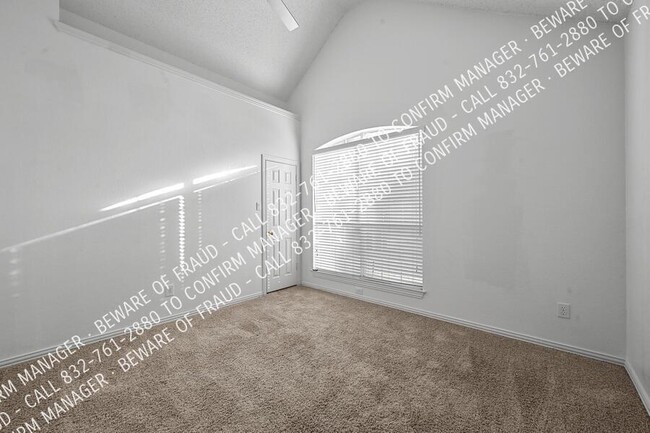 Building Photo - Frisco ISD and 10 minutes from Legacy West!