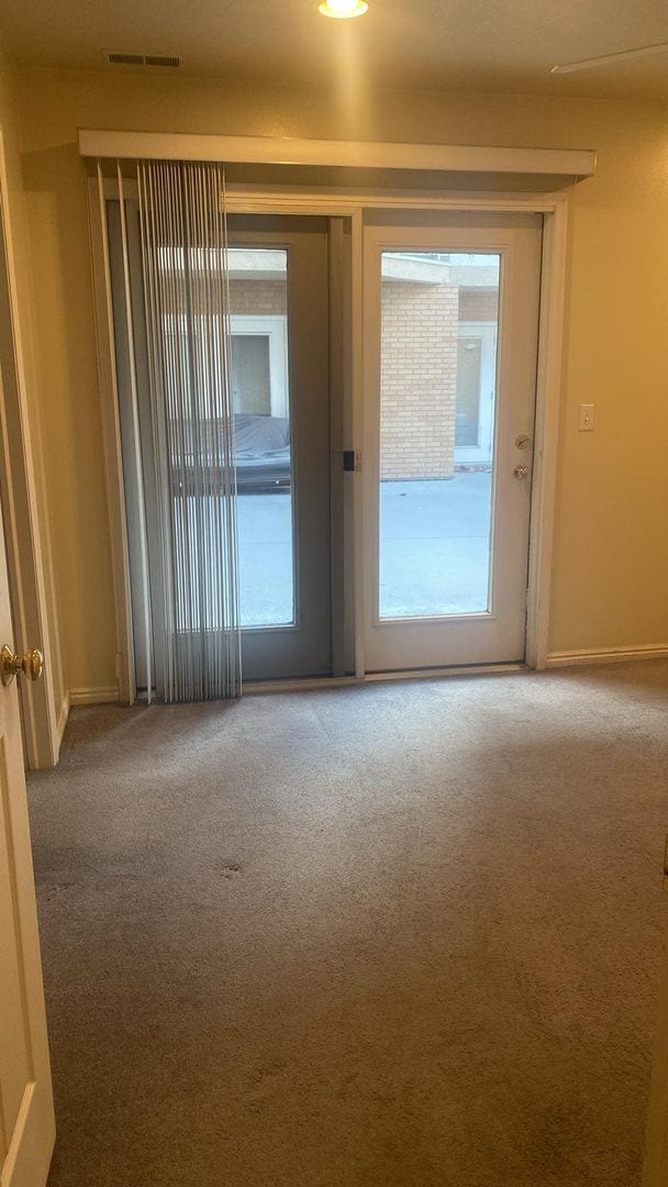 Building Photo - Great One Bedroom near Provo Rec Center, Utah Valley Hospital, and BYU! | Available April 1st