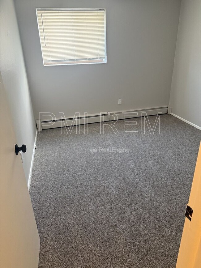 Building Photo - 14221 Triskett Rd