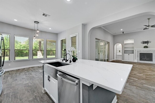 Building Photo - 154 Goodwater Ct