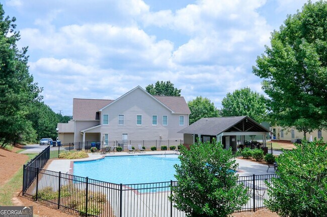 Building Photo - 438 Privet Cir