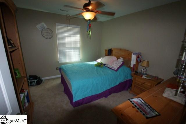 Building Photo - 4 Bedroom /2.5 Bath in Greer !! Minutes from Downtown Greer