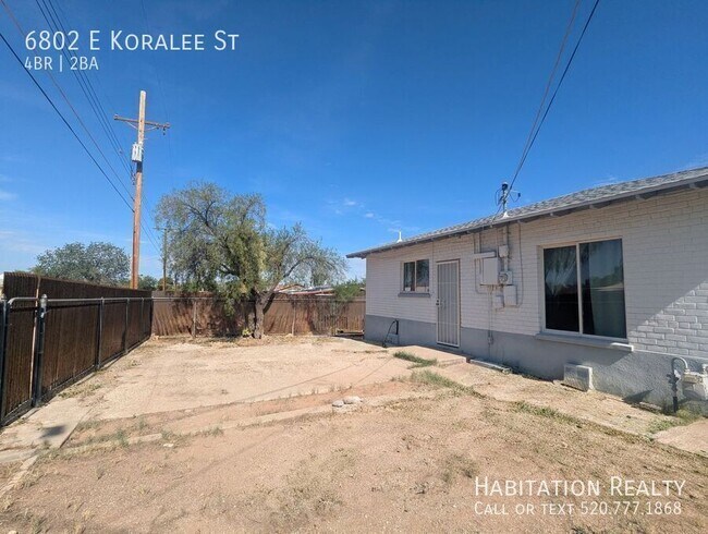 Building Photo - 6802 E Koralee St