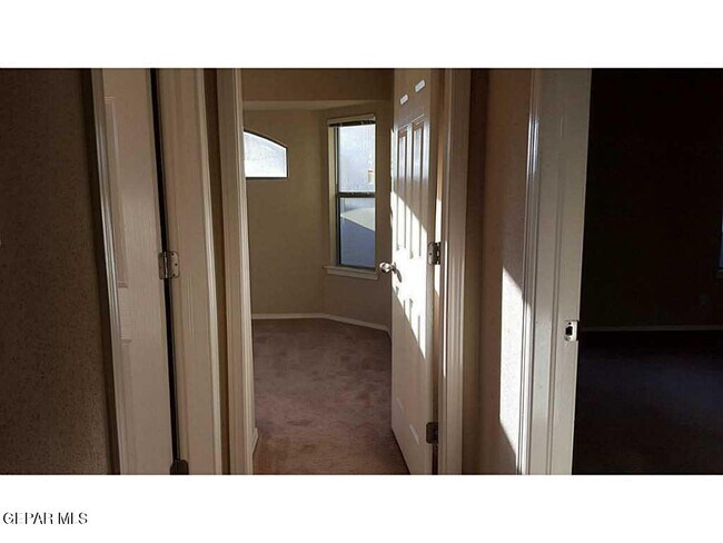 Building Photo - 14552 Spanish Point Dr