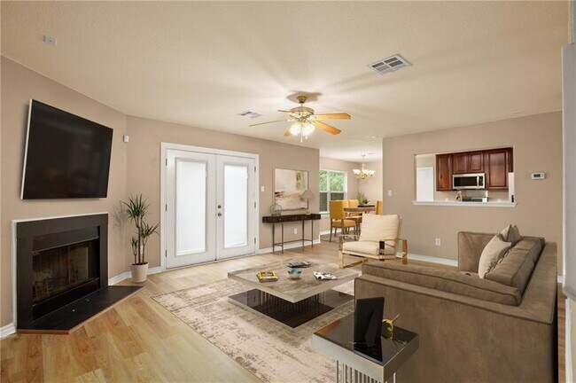 Building Photo - 2204 Cottontail Dr