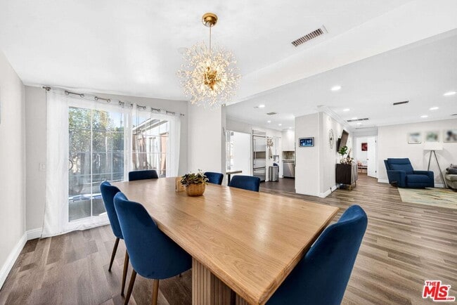 Building Photo - 6257 Bluebell Ave