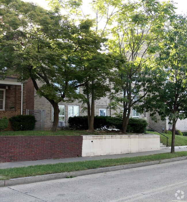 Building Photo - 5509 5th St NW