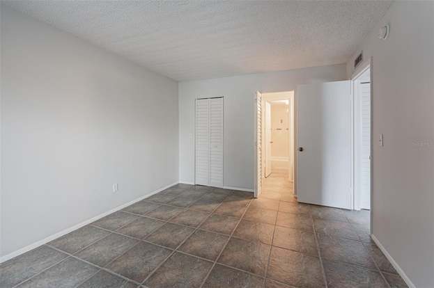 Building Photo - 5503 Pokeweed Ct