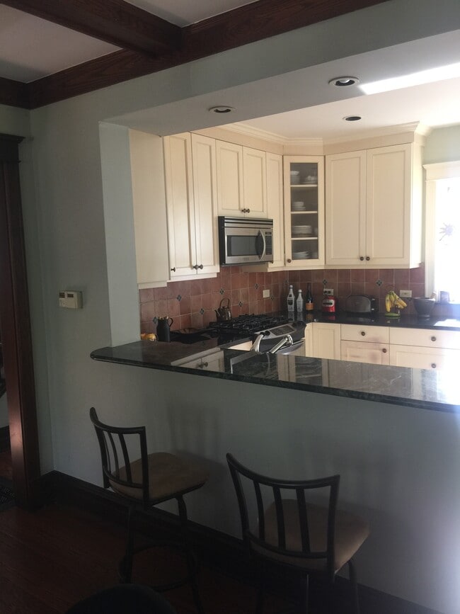 Building Photo - 812 Gaffield Pl
