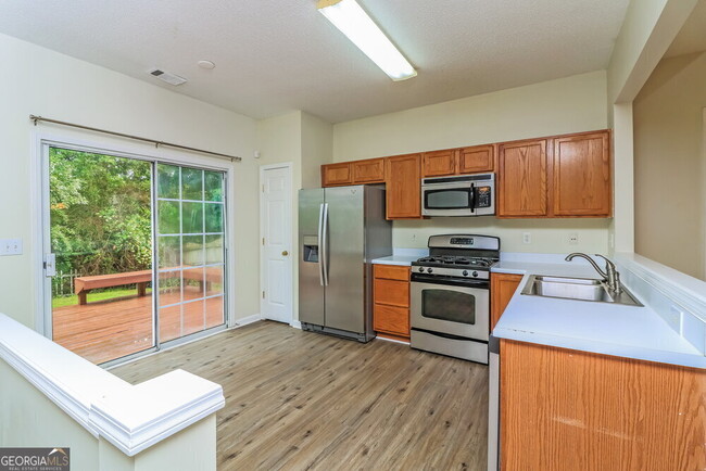 Building Photo - 1080 Dunedin Trail