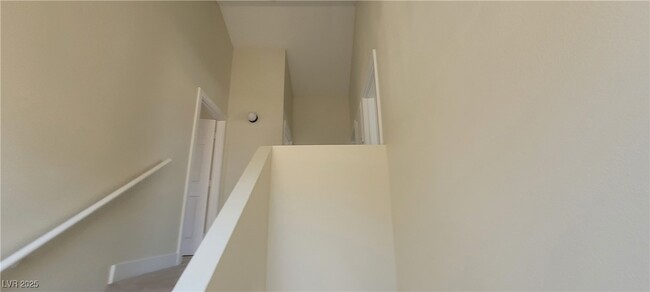 Building Photo - 7237 Chesterton Dr