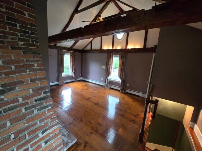 Building Photo - 25 Rockbottom Rd